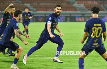 In Picture: Persib Bandung Takluk dari Persita Tangerang 1-2