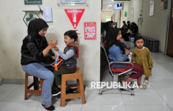 In Picture: Antusiasme Warga Ikuti Program Cek Kesehatan Gratis di Puskesmas Gambir