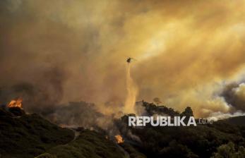 Orang Tua Murid di Los Angeles Khawatir Debu Beracun dari Kebakaran Hutan