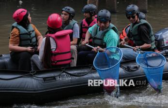 Menumbuhkan Kepedulian Lingkungan Lewat Susur Sungai Ciliwung