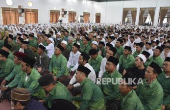 Ratusan Santri Kabupaten Banggai Ikuti Doa-Zikir Peringati Hari Santri