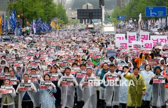 Aksi Peringatan Hari Buruh Internasional di Sejumlah Negara