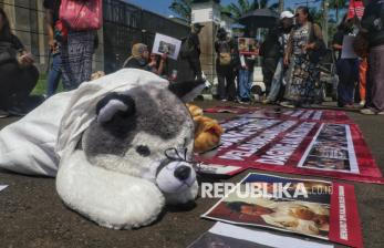 Aktivis Hewan Demo di DPR, Minta Perdagangan Daging Anjing dan Kucing Dihentikan