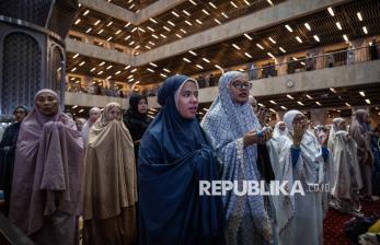 Ratusan Umat Islam Hadiri Peringatan Isra Miraj di Masjid Istiqlal