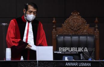  Penjahit Bagi Cerita Pakaian Pengantin Adik Jokowi dan Ketua MK