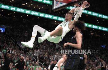 Celtics Tundukkan Mavericks di Game 1 Final NBA