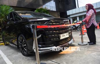 Mobil Alphard Milik Noel Ebenezer Disita KPK