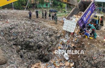 Pemusnahan Puluhan Juta Batang Rokok Ilegal di Kudus