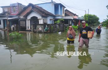 In Picture: Sungai Wulan Meluap, Ratusan Rumah di Kudus Terendam Banjir