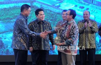 In Picture: Kerja Sama Pinjaman Kredit Investasi untuk Penguatan Operasional PLTU Sumsel-8