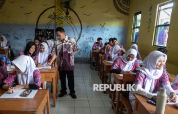 In Picture: Banten Kini Punya Sekolah Swasta Gratis