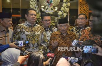 Amien Rais Kunjungi Ketua MPR Bambang Soesatyo di Senayan