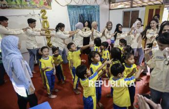 Melihat Keseruan Aktivitas Belajar di Sekolah Alternatif Anak Jalanan