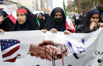 Sejarah Lengkap Naik-Turun Hubungan Iran-Israel