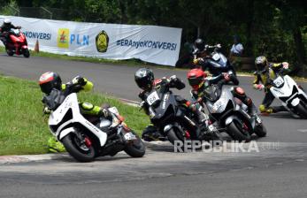 In Picture: Adu Cepat Motor Listrik Konversi di Lintasan Balap