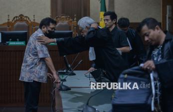 Zarof Ricar Dituntut 20 Tahun Penjara Terkait Kasus Vonis Bebas Ronald Tannur