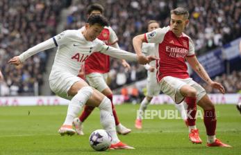 In Picture: Arsenal Memperkokoh Puncak Klasemen Melawan Tottenham Hotspur