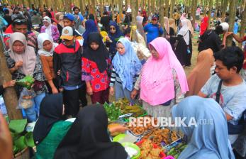 Menikmati Kuliner Khas Tradisional di Tengah Hutan Jati Kudus