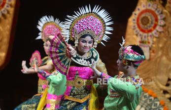 In Picture: Siswa SLB Unjuk Kreativitas Seni Budaya Bali