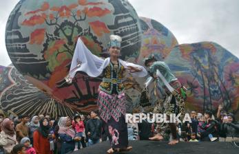 Atraksi Balon Udara Meriahkan Hari Jadi Kabupaten Wonosobo