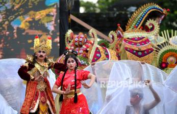 In Picture: Promosikan Seni Budaya, Festival Semarapura 2024 Digelar Meriah