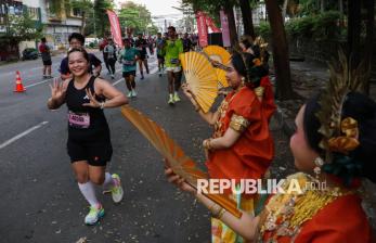12 Ribu Pelari dari Berbagai Daerah Ramaikan Makassar Half Marathon 2026