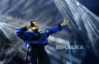 Penyanyi Jebolan Indonesian Idol Salma Salsabil di BNI Java Jazz Festival 2024