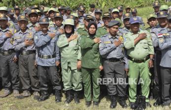 Turut Amankan Pilkada, Anggota Linmas Tasikmalaya Ikuti Apel Besar