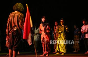 In Picture: Pementasan Drama Kolosal Pertempuran Lima Hari di Semarang