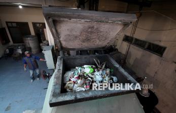 Teknologi Autothermix Jadi Opsi Penanganan Sampah di Bandung