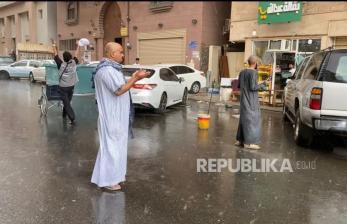 Makkah Diguyur Hujan, Warga Saudi Kegirangan