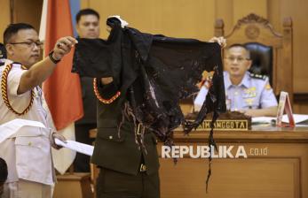 Sidang Lanjutan Kasus Andrie Yunus, Oditur Militer Tunjukkan Barang Bukti