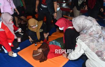 In Picture: Dua Orang Meninggal Dunia Akibat Terseret Arus Banjir di Ponorogo