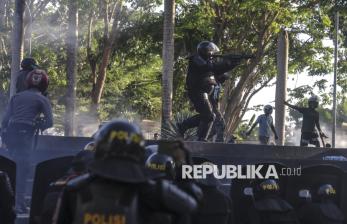Demo Tolak pembentukan Daerah Otonomi Baru di Malut Berakhir Ricuh