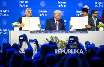 Momen Presiden Prabowo Dampingi Donald Trump Resmikan Berdirinya Dewan Perdamaian
