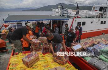 4 Ton Bantuan Logistik Dikirim ke Warga Terdampak Gempa di Pulau Batang Dua Ternate