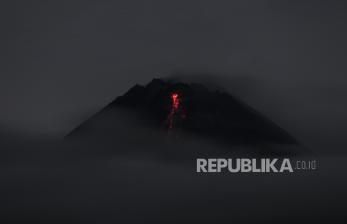 Mount Merapi Erupted Launches Dozens of Lava 