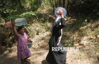 In Picture: Kekeringan Landa Empat Kecamatan di Situbondo