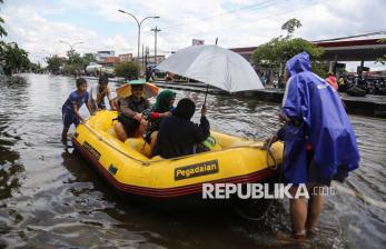 Kereta Api Purwojaya Anjlok di Bekasi, Seluruh Penumpang Selamat