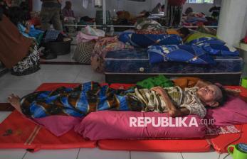 Ratusan Warga Kendari Mengungsi Akibat Banjir Luapan Kali Wanggu