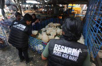 Jelang Ramadhan, Tim Satgas Saber Pangan Lakukan Pengecekan Harga Sembako di Pasar Meulaboh