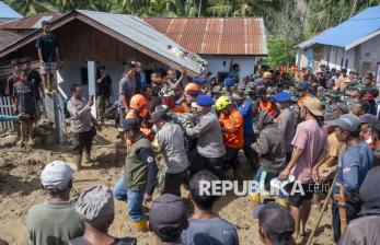 In Picture: Banjir Bandang Terjang Donggala, Ratusan Rumah Rusak dan 1 Orang Meninggal Dunia