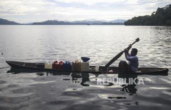 In Picture: Perjuangan Warga Halmahera Selatan untuk Dapatkan Akses Air Bersih