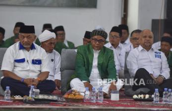 In Picture: Ahmad Syaikhu-Ilham Habibie Hadiri Peringatan Maulid Nabi di Ciamis