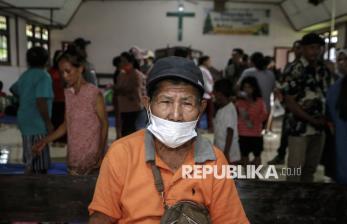 In Picture: Terdampak Erupsi Gunung Ibu, Ratusan Warga Halmahera Barat Mengungsi 