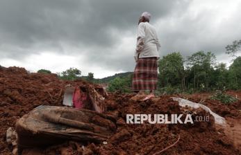 Longsor Landa Desa Cibeunying Cilacap, Tiga Orang Ditemukan Meninggal Dunia