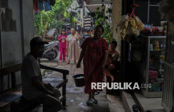 In Picture: Warga Muara Baru Menanti Solusi Air Bersih 