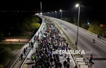 Ribuan Mahasiswa Serbia Turun ke Jalan, Pimpin Aksi Demonstrasi Anti Pemerintah