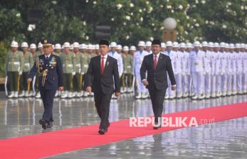 Peringatan Hari Pahlawan di TMP Kalibata