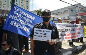 In Picture: Eks Karyawan Pikiran Rakyat Gelar Aksi, Tuntut Hak yang Belum Dibayarkan Perusahaan